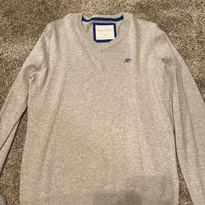 Aeropostale Gray light V neck Sweater